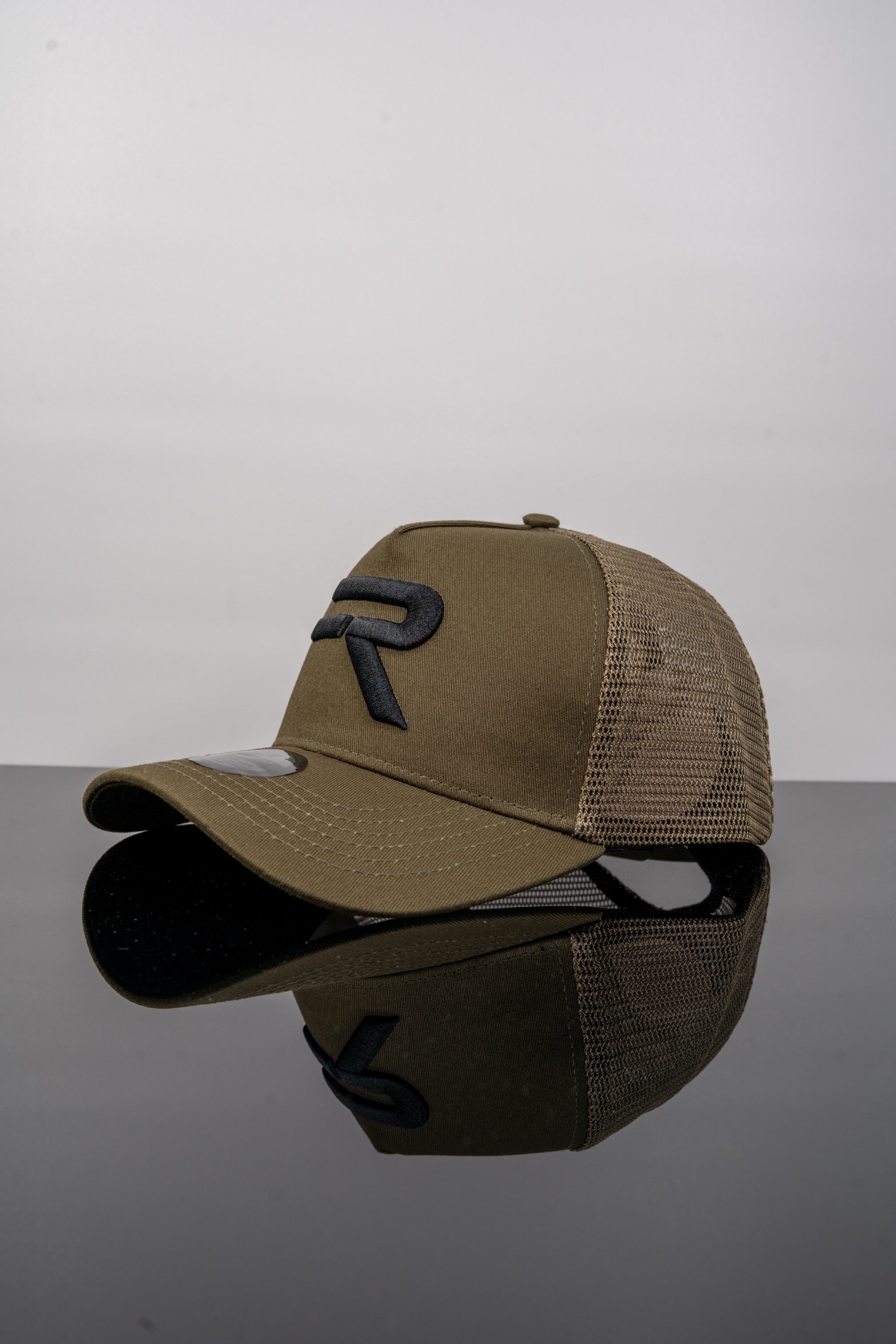 Repwear Fitness Mesh Trucker Cap Khaki